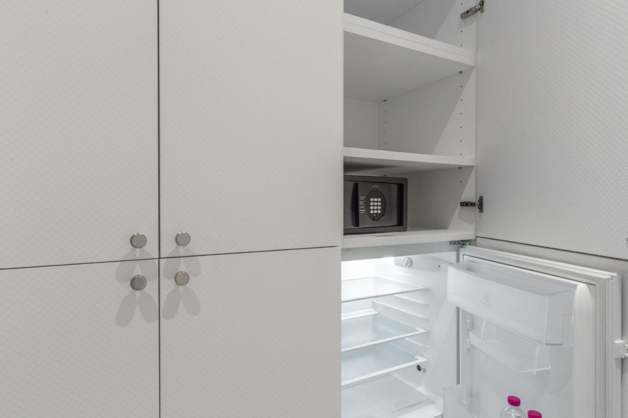 Duomo Smart Suites Milan Exterior photo