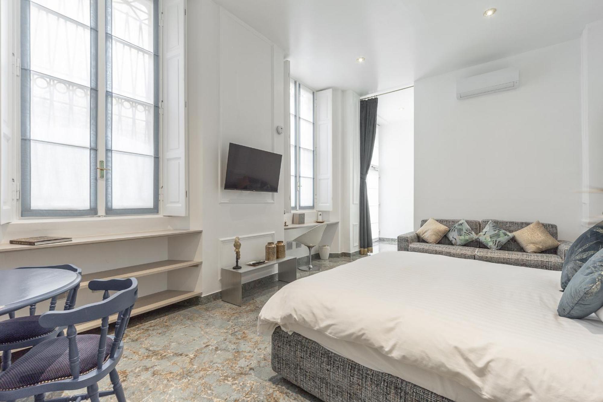 Duomo Smart Suites Milan Exterior photo